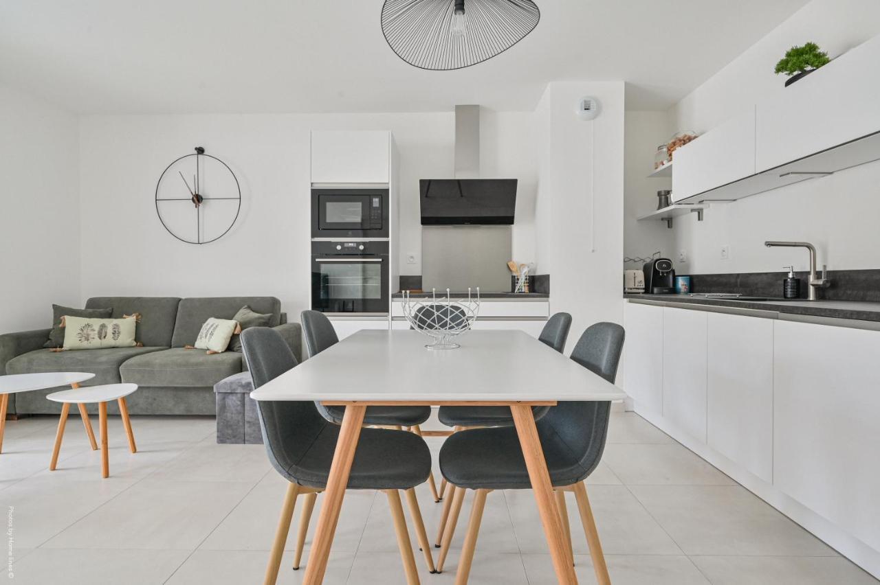 T4 NEUF - JARDIN-TERRASSE ET PISCINE – ACCÈS DIRECT PLAGES ET CENTRE VILLAGE – App C 12 Saint-Cyr-sur-Mer Eksteriør bilde