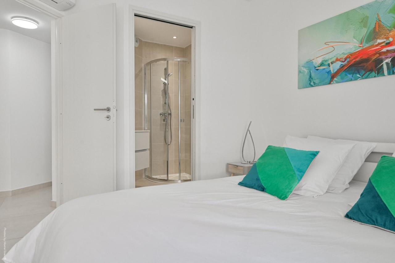 T4 NEUF - JARDIN-TERRASSE ET PISCINE – ACCÈS DIRECT PLAGES ET CENTRE VILLAGE – App C 12 Saint-Cyr-sur-Mer Eksteriør bilde